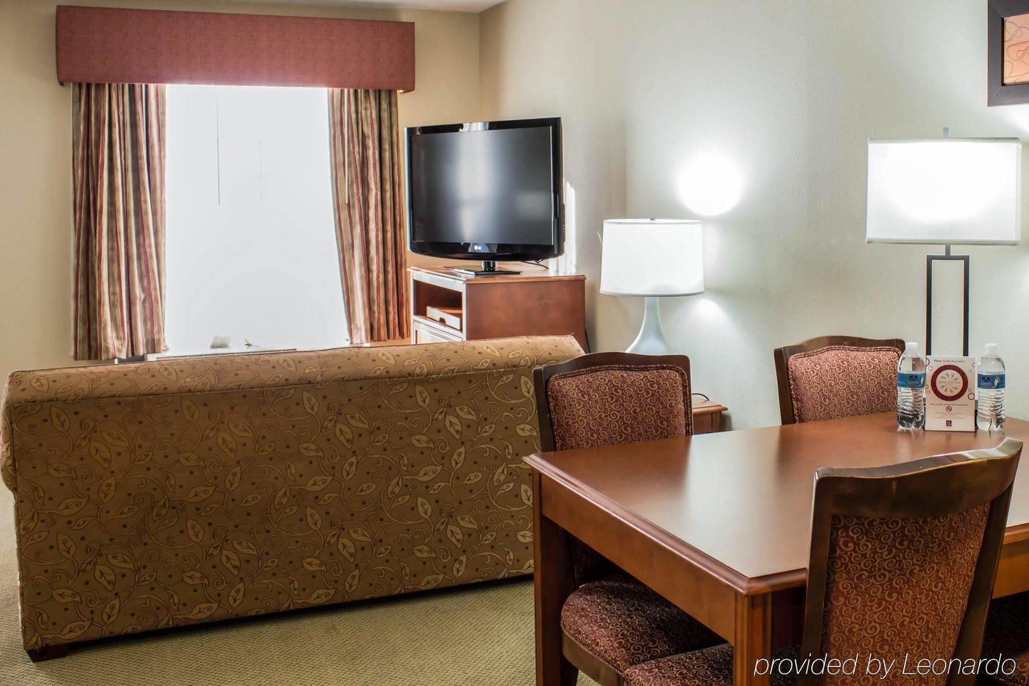 Four Points By Sheraton Raleigh Arena Экстерьер фото