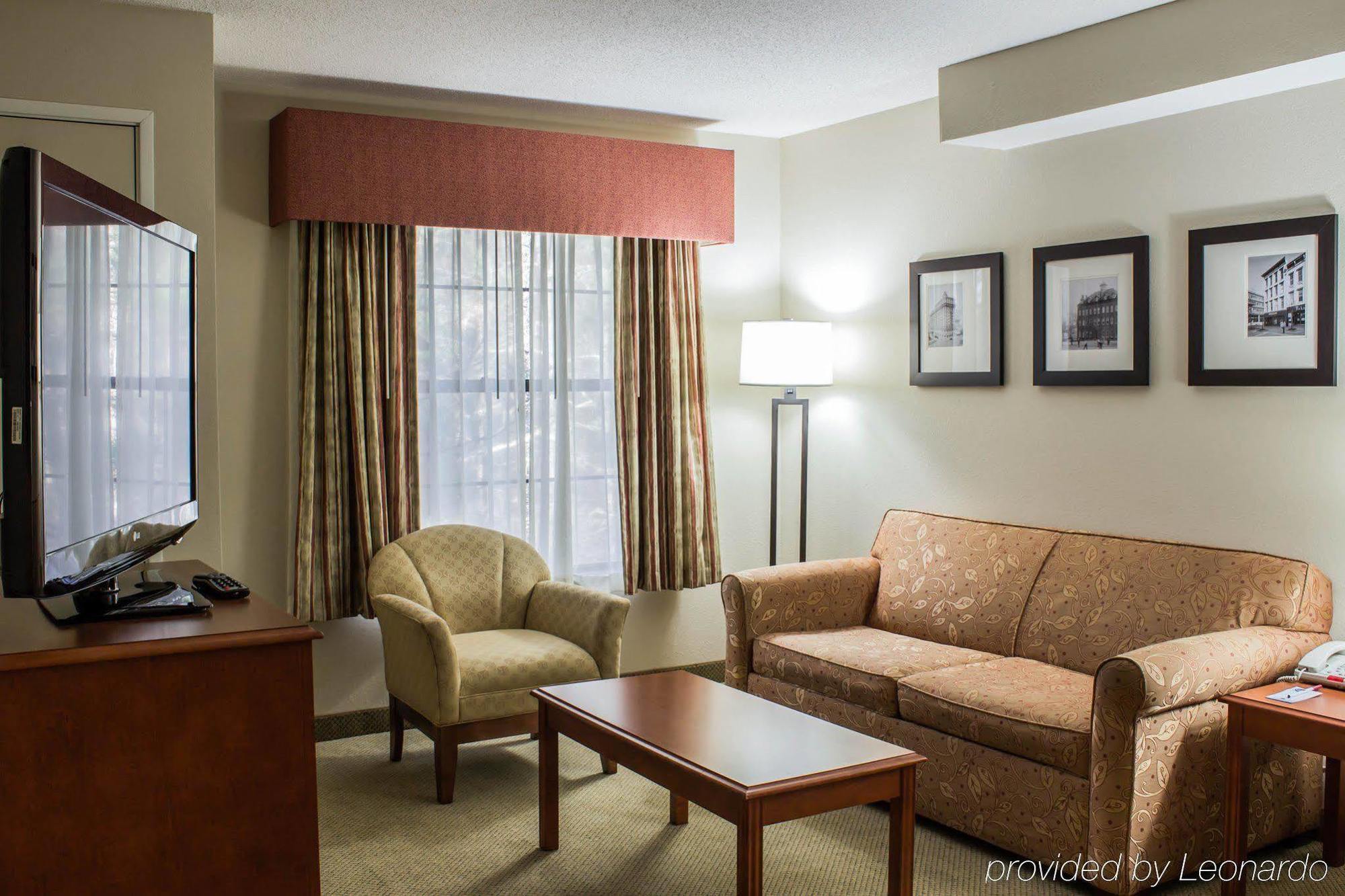 Four Points By Sheraton Raleigh Arena Экстерьер фото