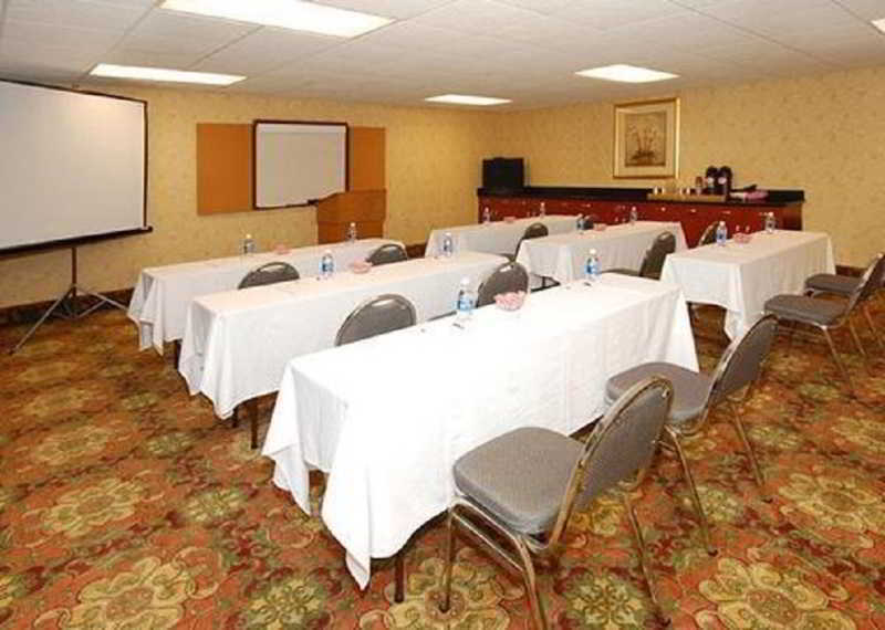 Four Points By Sheraton Raleigh Arena Экстерьер фото